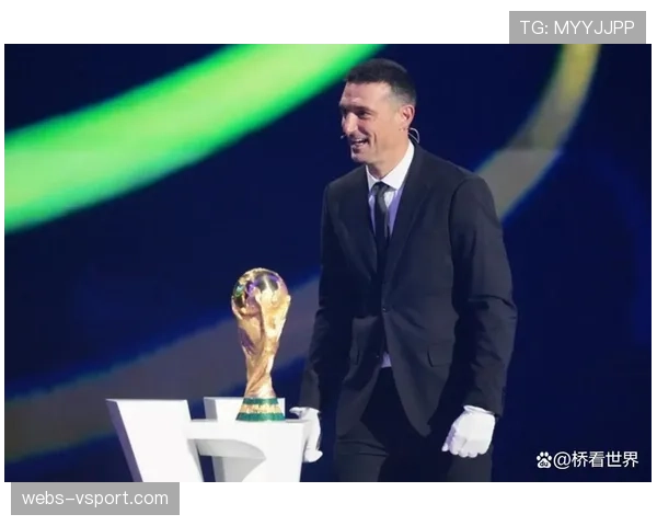 决赛战术博弈前瞻：斯卡洛尼的稳健与德尚的变招